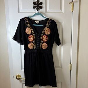 Entro Black Gauze Dress with Embroidery Open Lace waist Fully lined Skirt sz Med